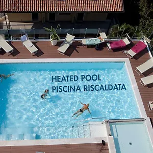 hotel-tropical-lido-di-jesolo.hotelslidodijesolo.com/